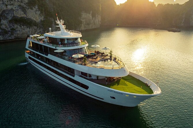 Stellar of the Seas 3 Days 2 Nights – Luxury Ha Long Bay & Lan Ha Bay Cruise