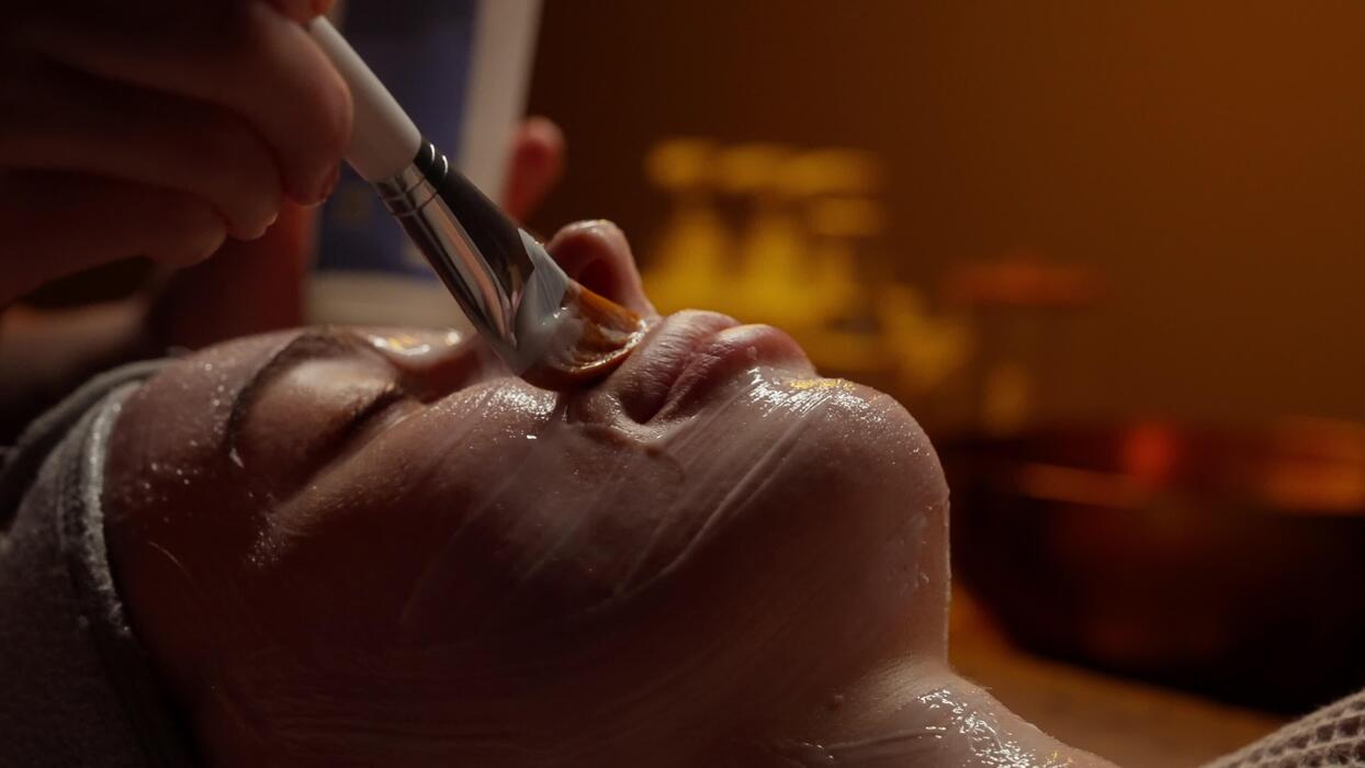 Close Up Relaxing Facial Treatment With Hydrating Mask And Serum Application At Spa Showcasing Glowing Skin Care Ritual And Professional Beauty Therapy Video